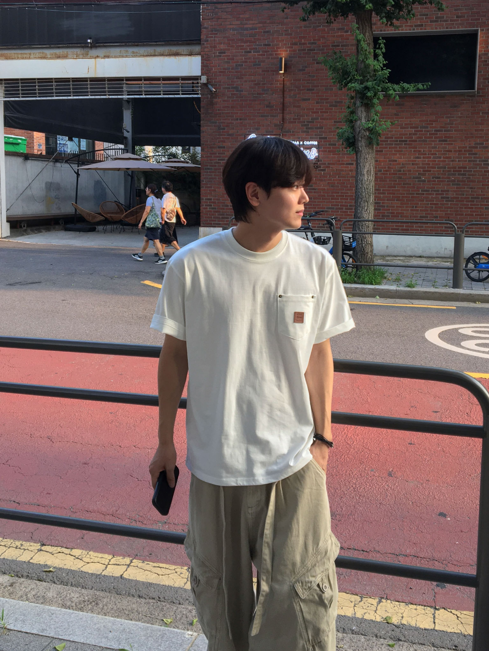 바지 모델 착용 이미지-S156L16
