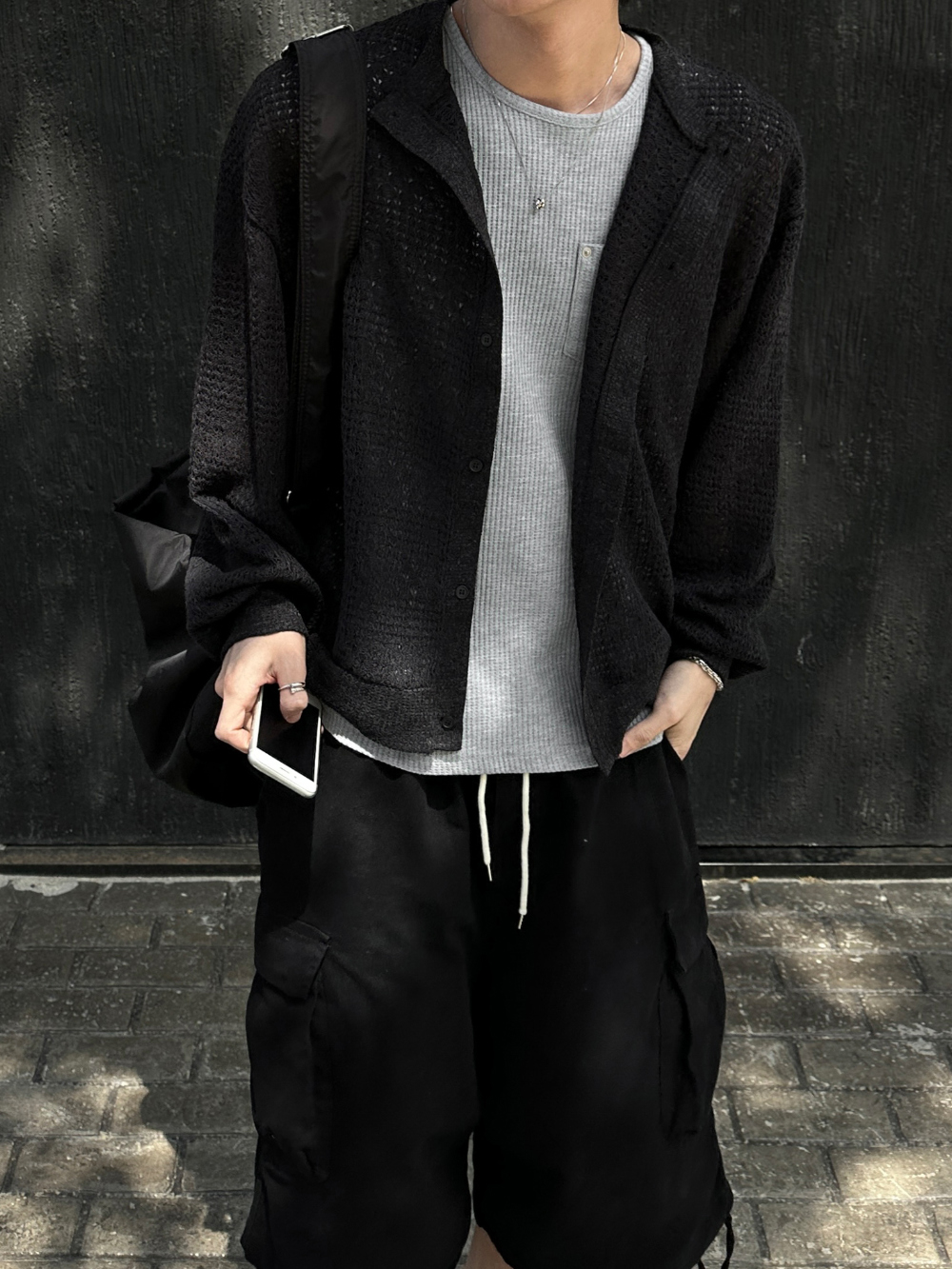 민소매 모델 착용 이미지-S230L58