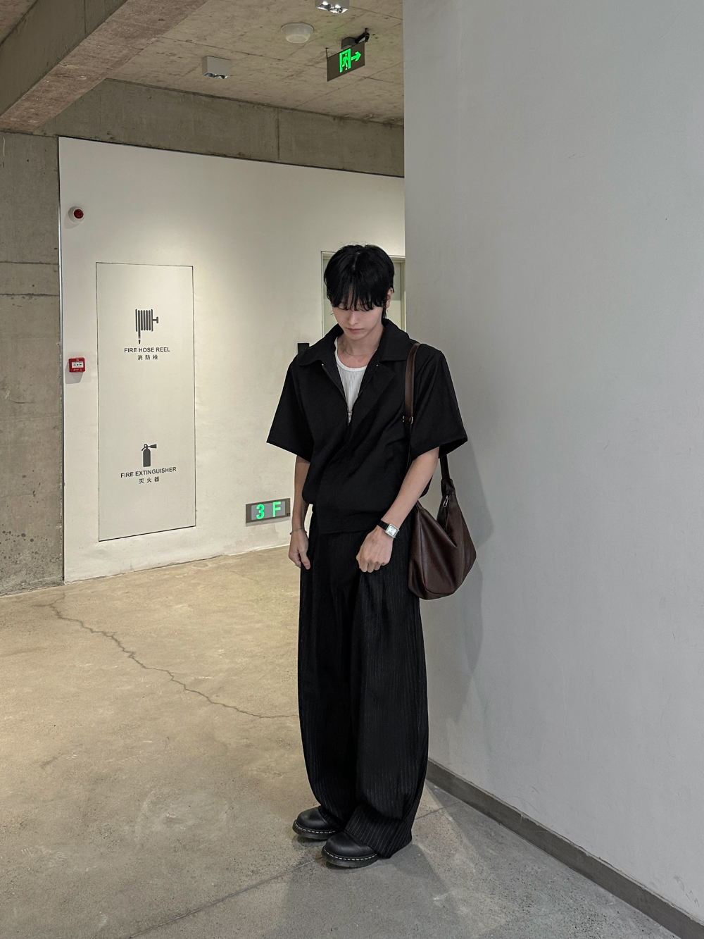악세사리 모델 착용 이미지-S154L4