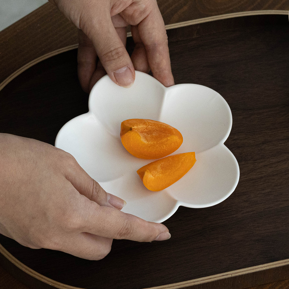 벚꽃찬기 - 자연을 닮은 세라믹 찬기 이미지