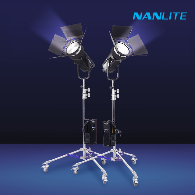 난라이트 포르자 720 / 720B LED 조명 프레넬렌즈 투스탠드 세트