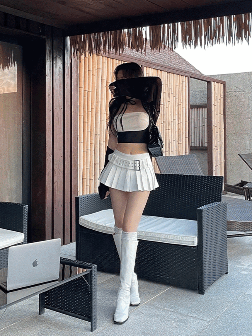 Belt pleats skirt