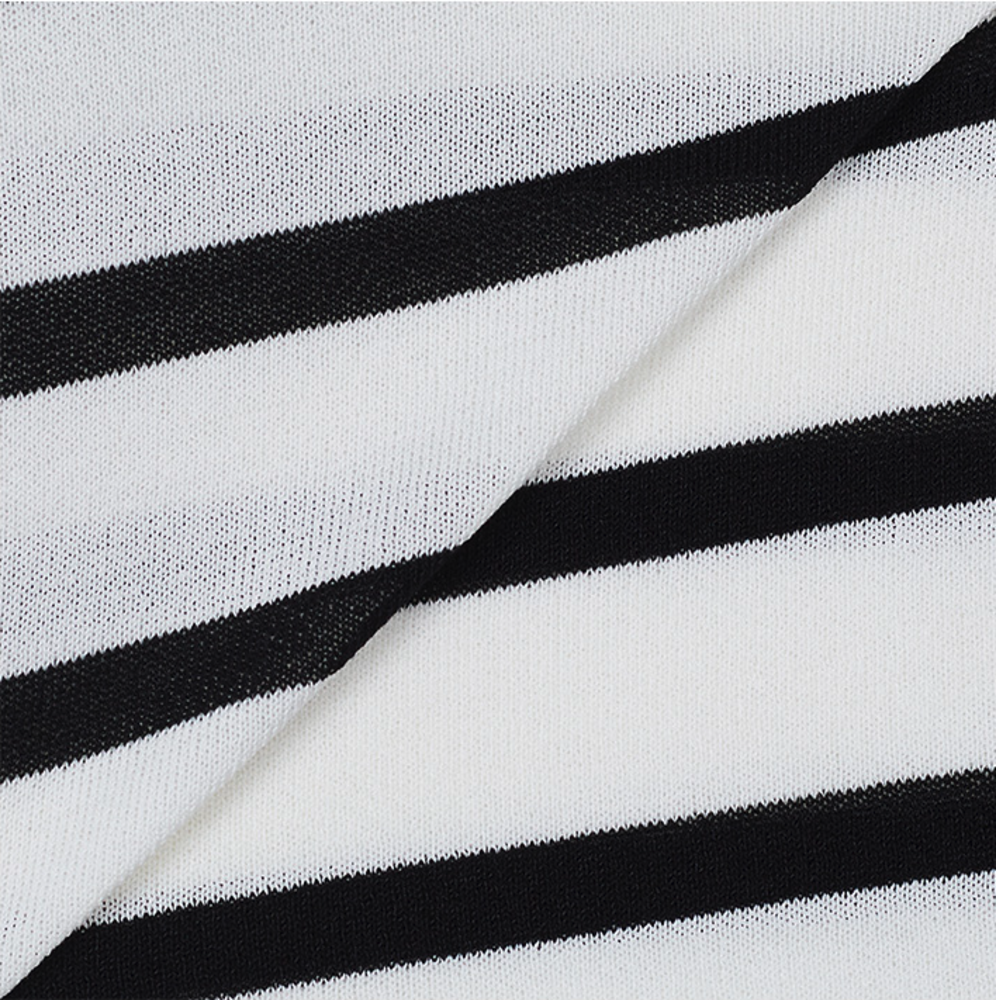 [Spao] Áo thun len cổ đức kẻ ngang Spao SPKWD37W24