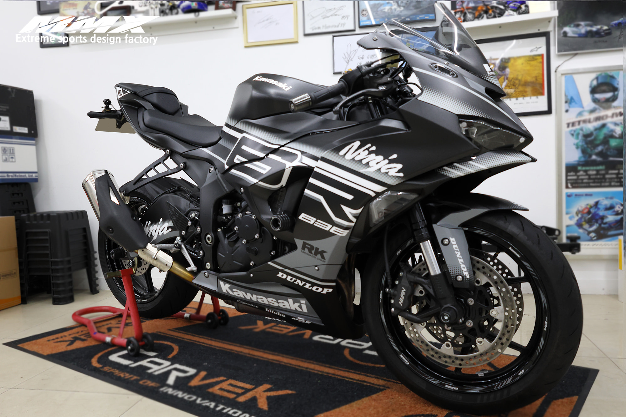 Ninja ZX-6R / Big Logo Custom Design - MMX19