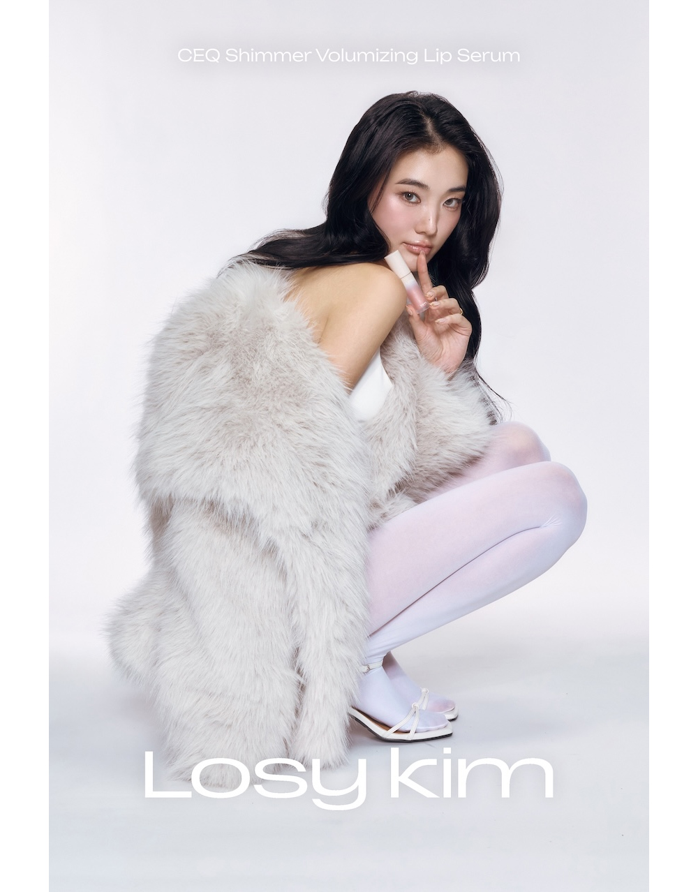 Cosmetics Model Wearing Image-S3L7