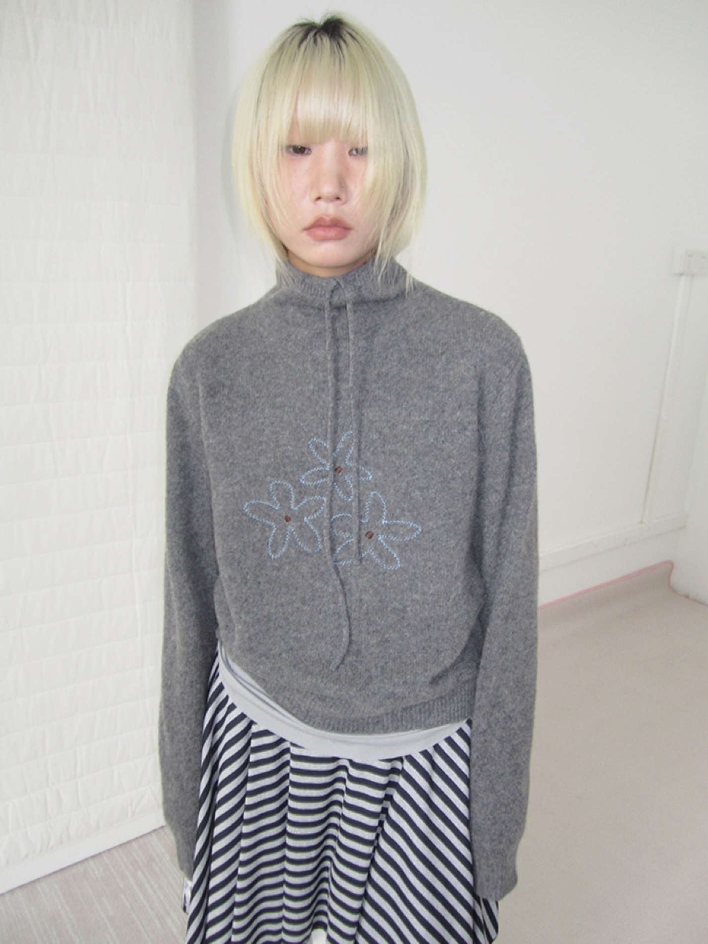 3months Soft Bloom Half-Neck Knit Top (2color) | morron