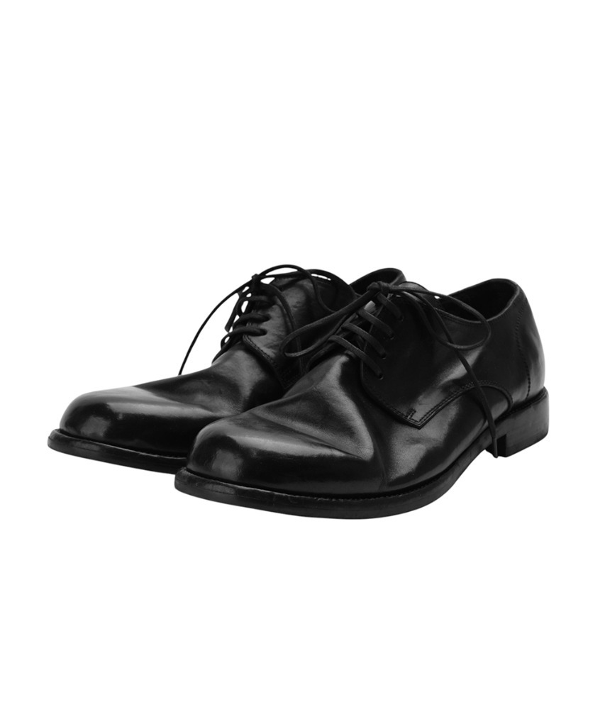 Legacy black derby