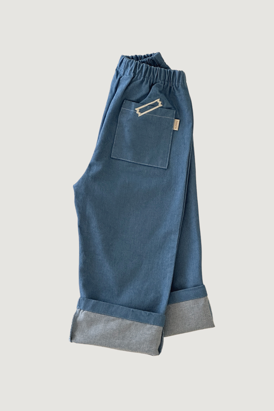 Wide denim pants (Blue jeans)