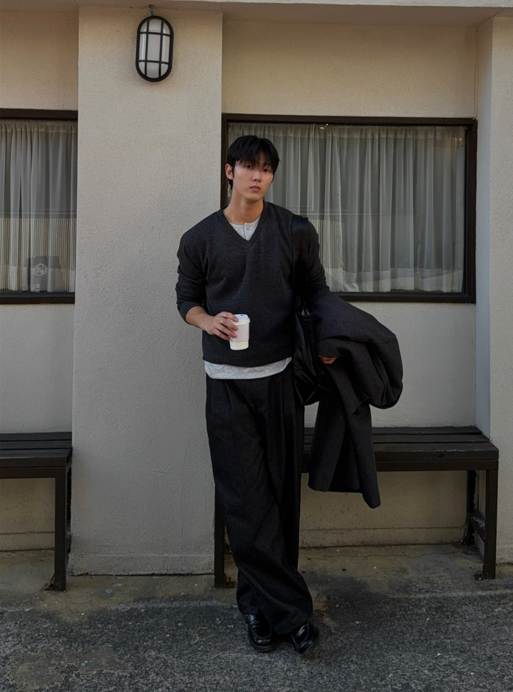 코트 모델 착용 이미지-S1L43