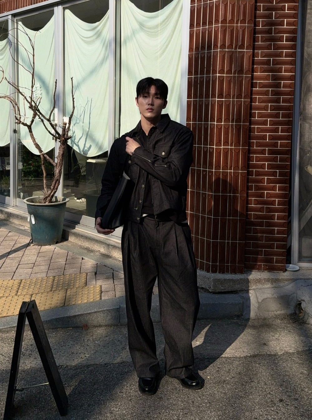 재킷 모델 착용 이미지-S1L34