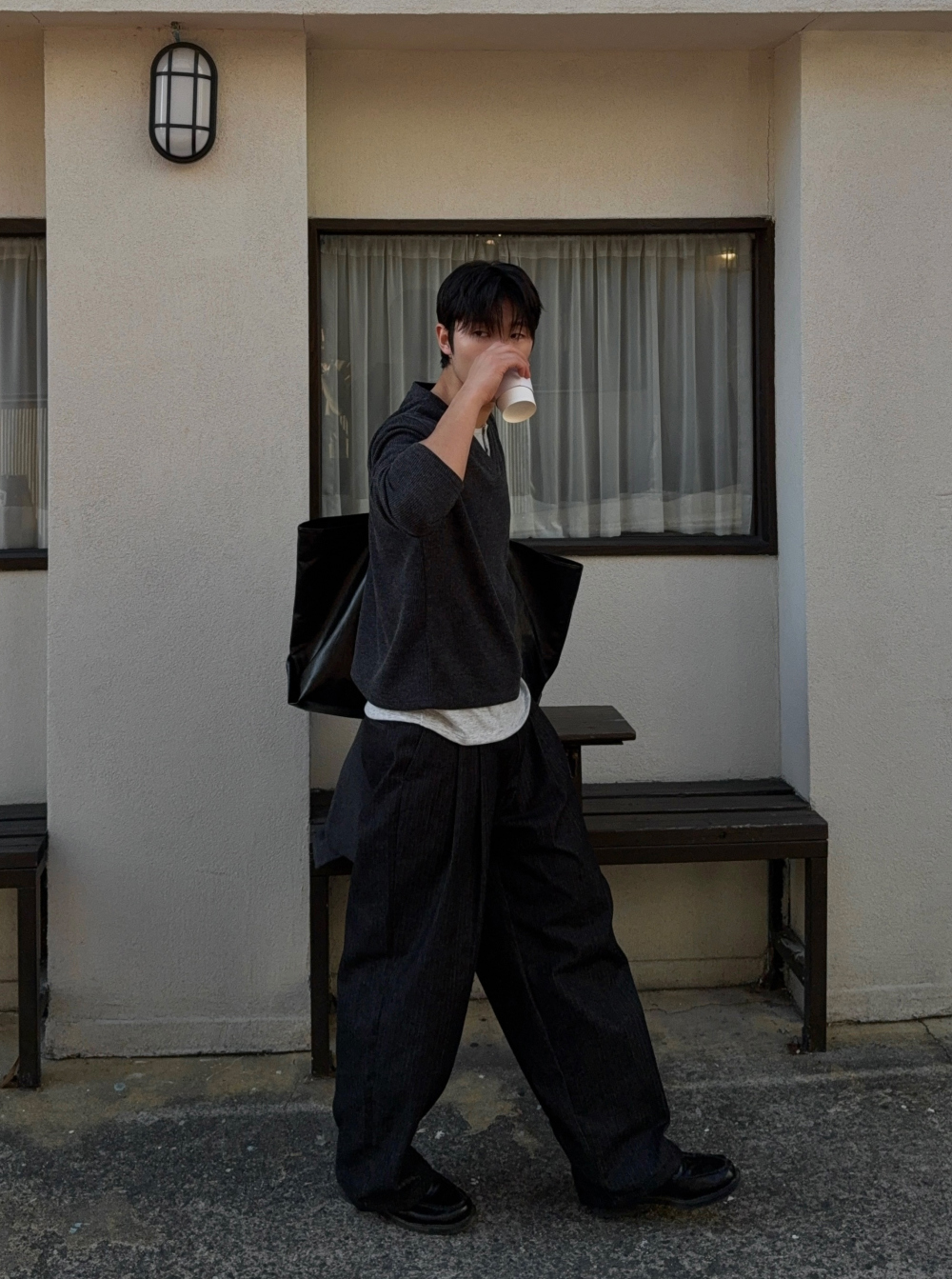 코트 모델 착용 이미지-S1L42