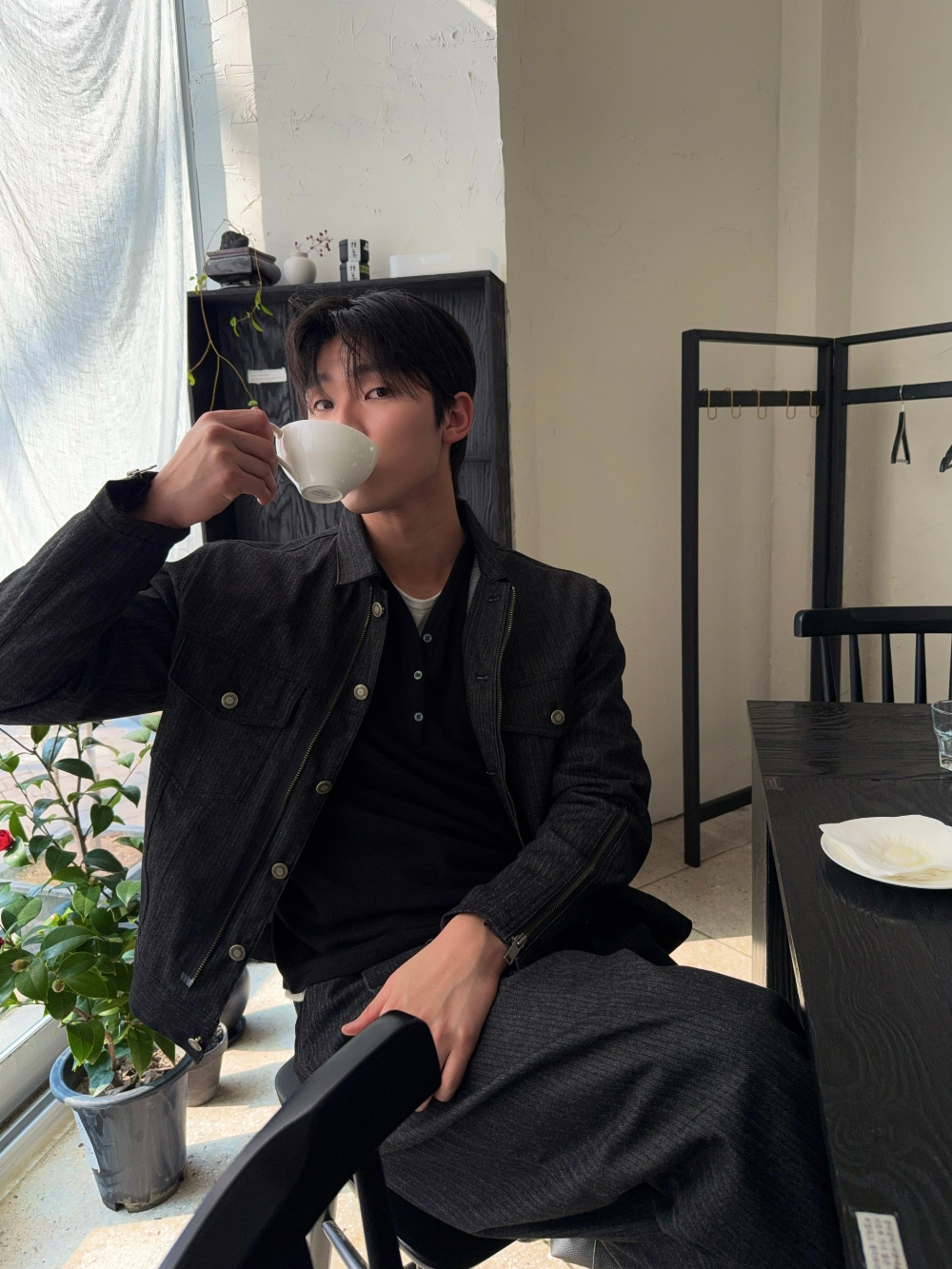 재킷 모델 착용 이미지-S1L18