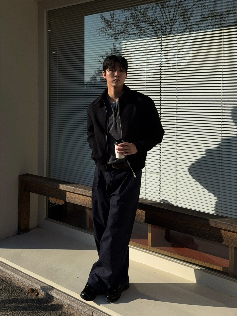 코트 모델 착용 이미지-S2L22