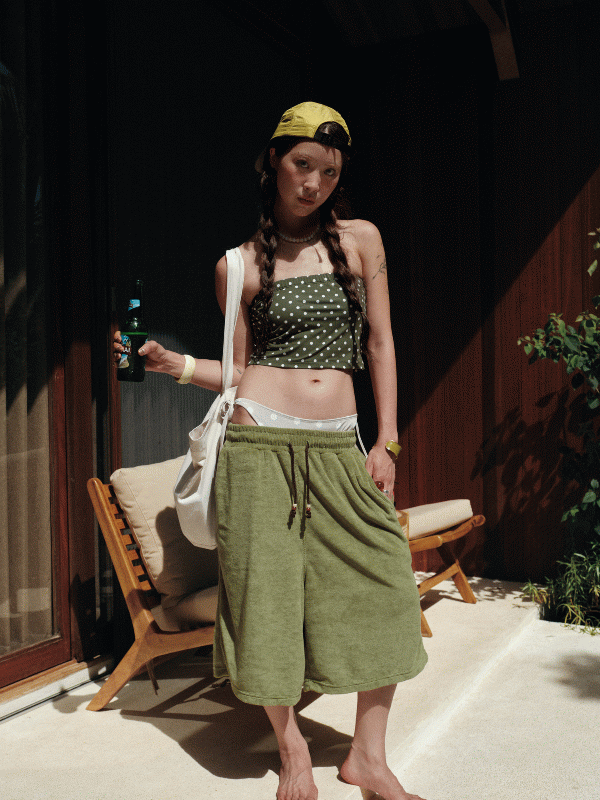 [MADE] TREE TERRY PANTS - 빈티지한 스트링 디테일과 부드러운 테리 소재의 유니섹스 버뮤다 팬츠 이미지