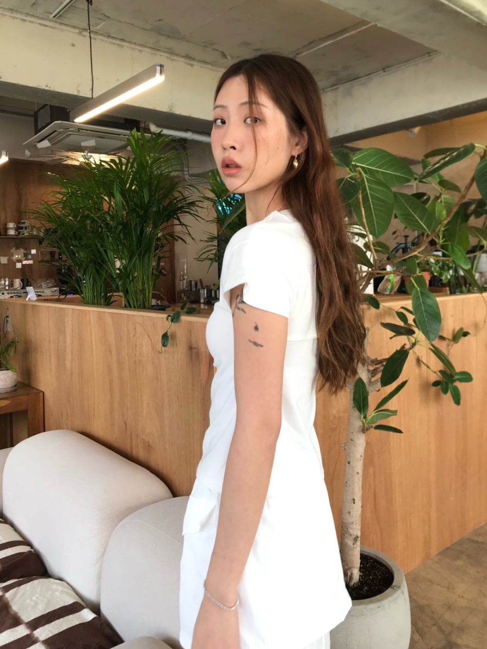 드레스 모델 착용 이미지-S1L29