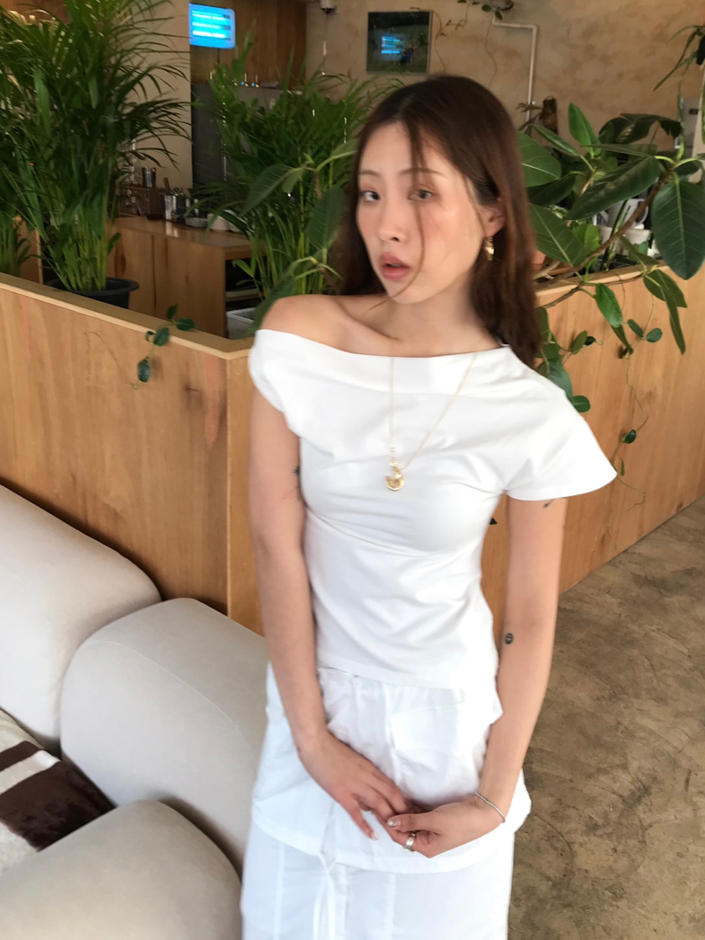 드레스 모델 착용 이미지-S1L31