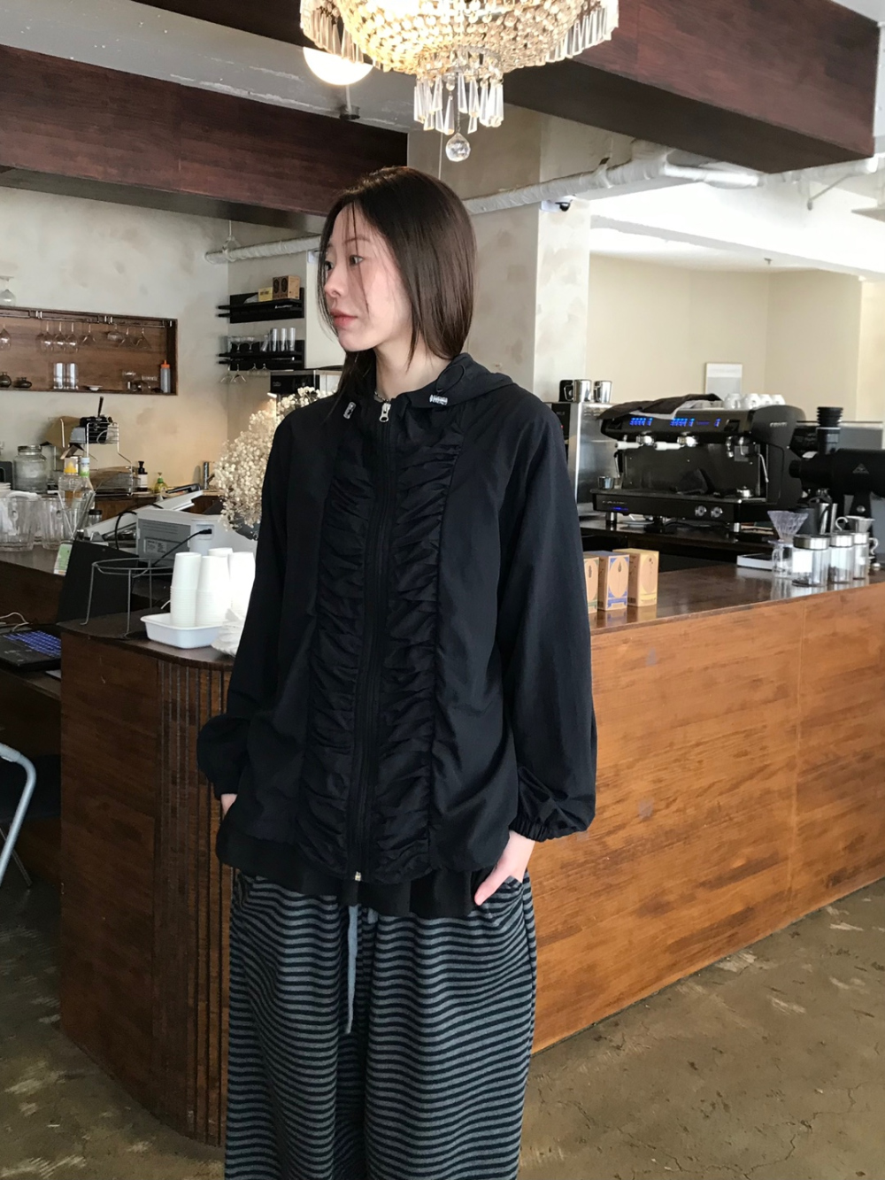 긴팔 티셔츠 모델 착용 이미지-S1L39