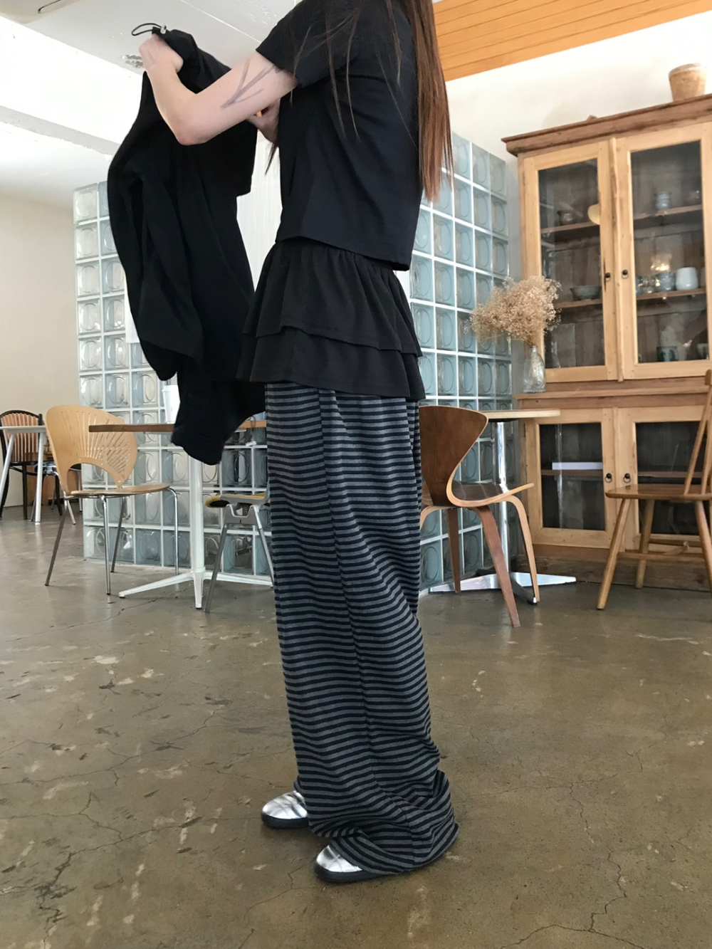 드레스 모델 착용 이미지-S1L40