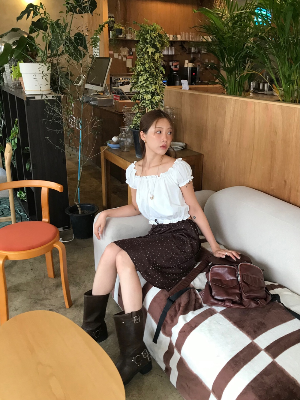 드레스 모델 착용 이미지-S1L42