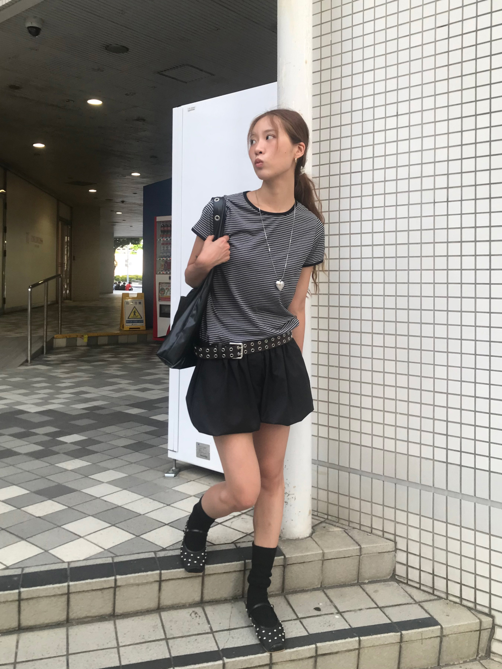 드레스 모델 착용 이미지-S1L31