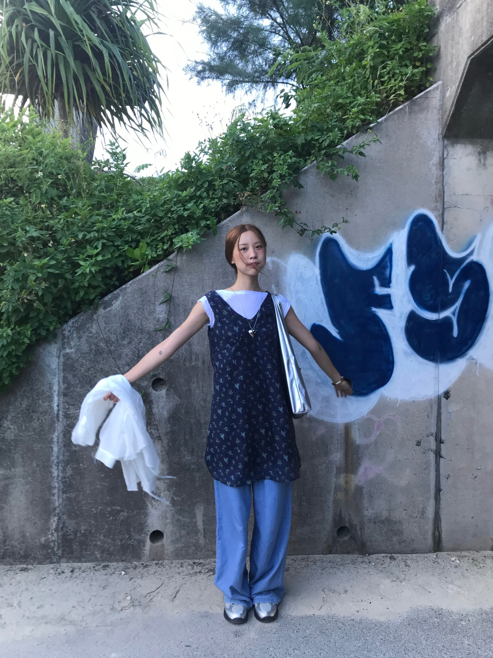 드레스 모델 착용 이미지-S1L28