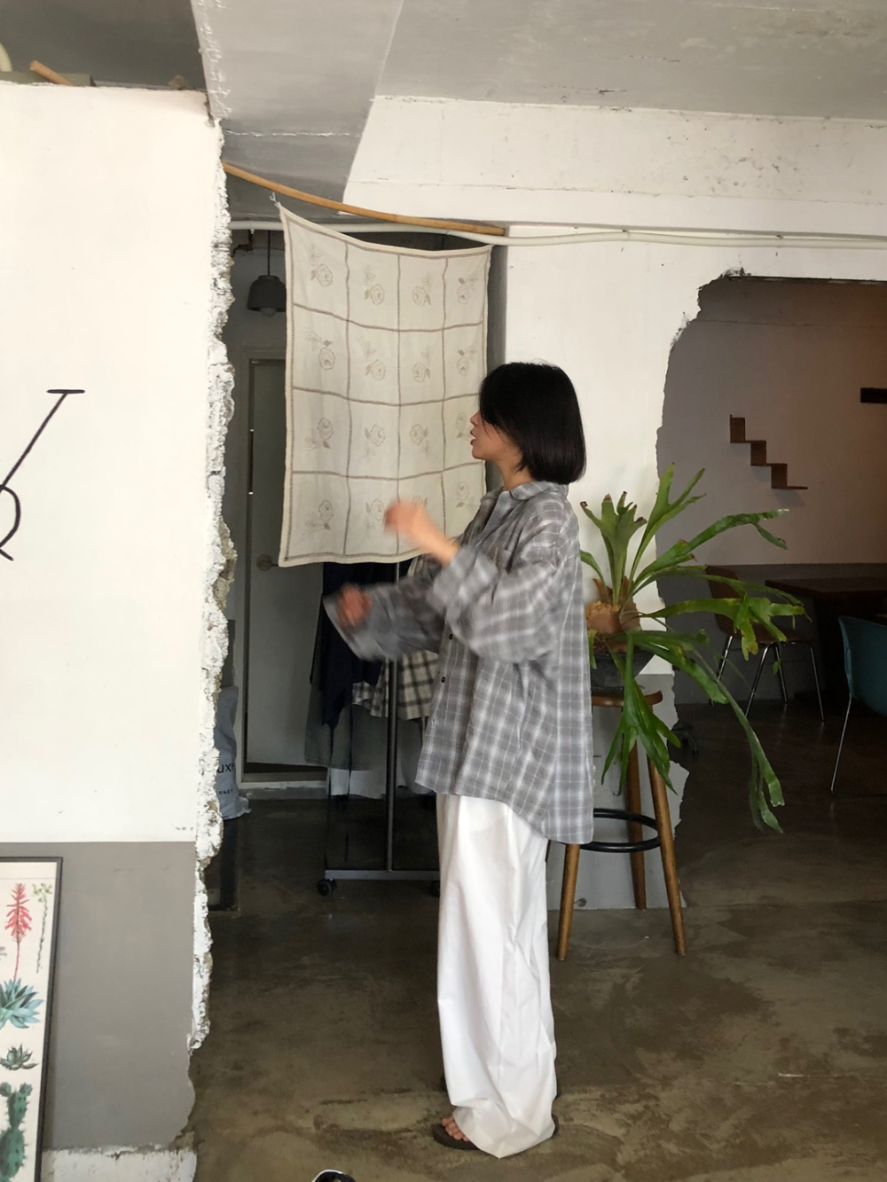 드레스 모델 착용 이미지-S1L40