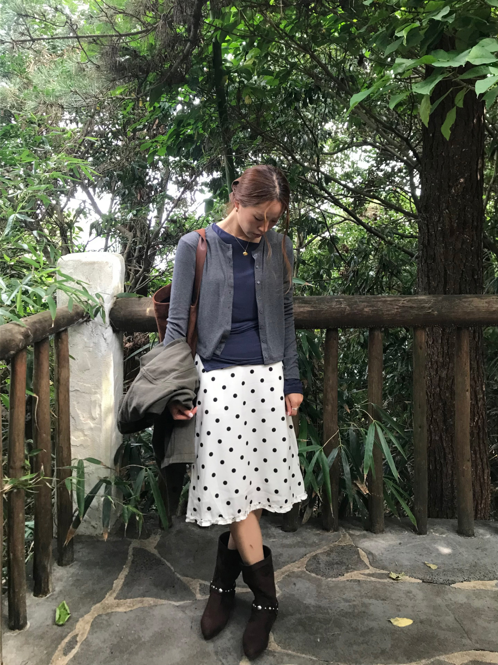 카디건 모델 착용 이미지-S1L18