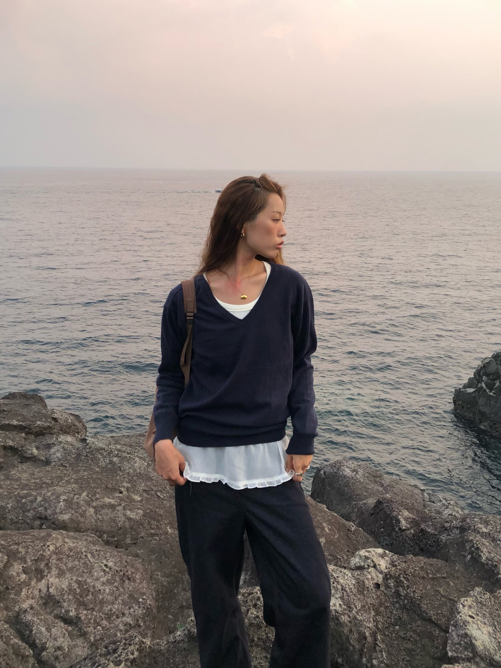 드레스 모델 착용 이미지-S1L4