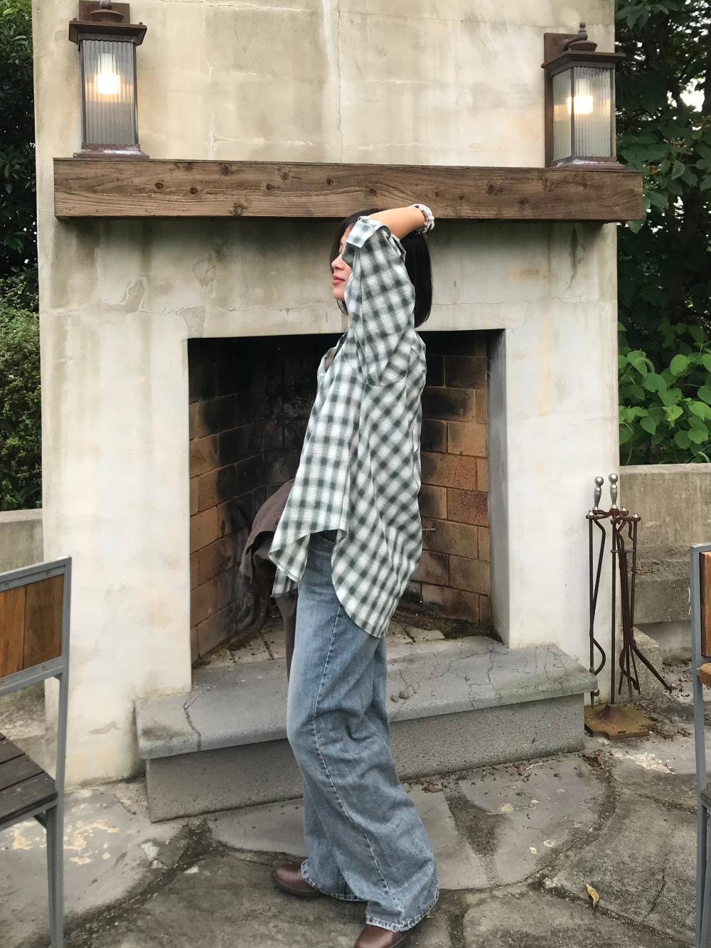 블라우스 모델 착용 이미지-S1L51