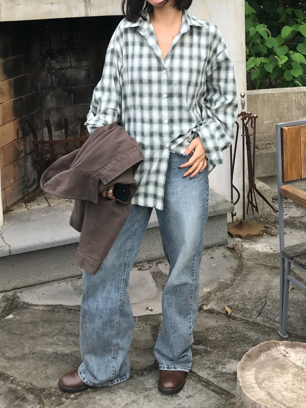 블라우스 모델 착용 이미지-S1L48