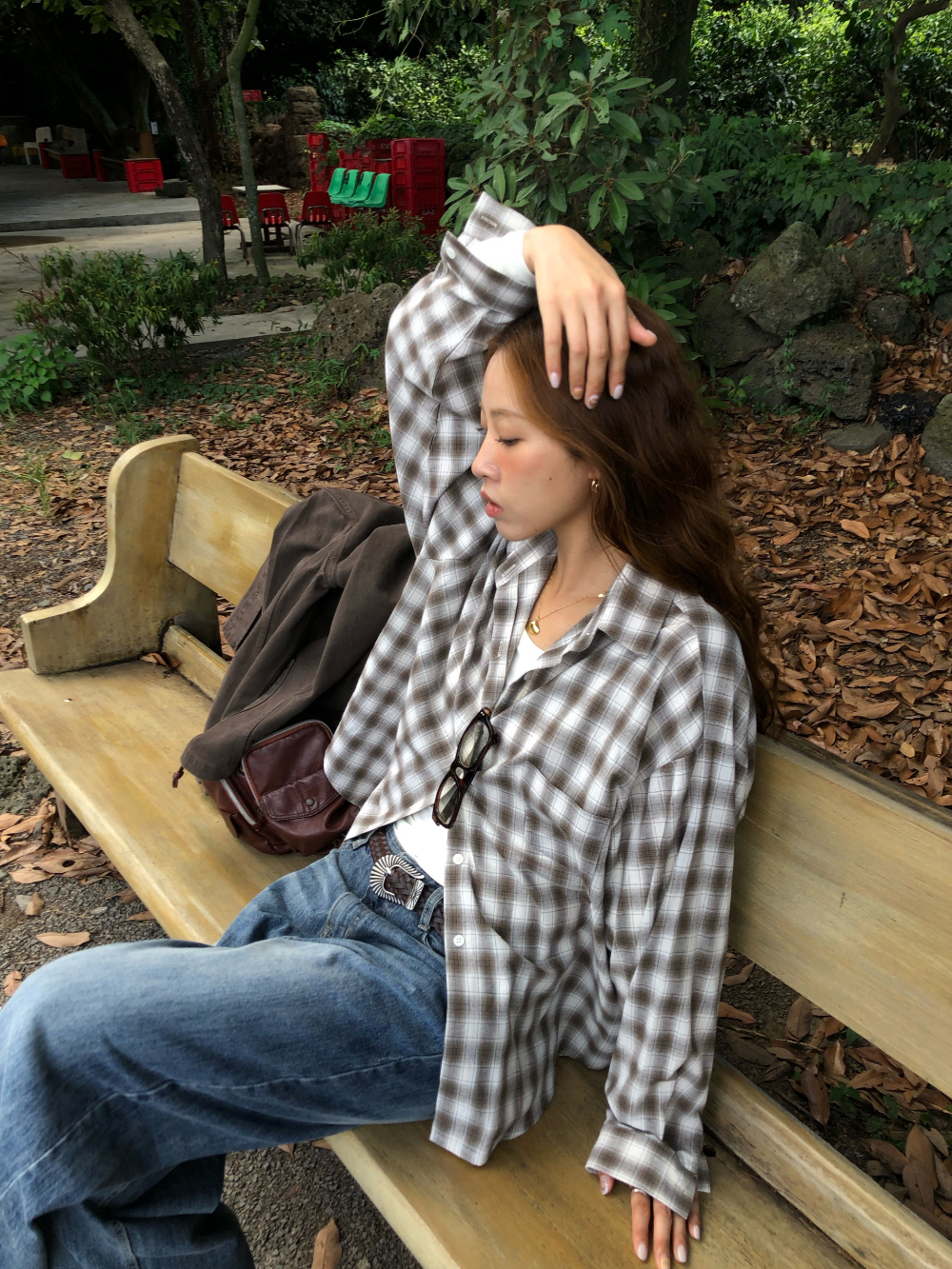 블라우스 모델 착용 이미지-S1L17