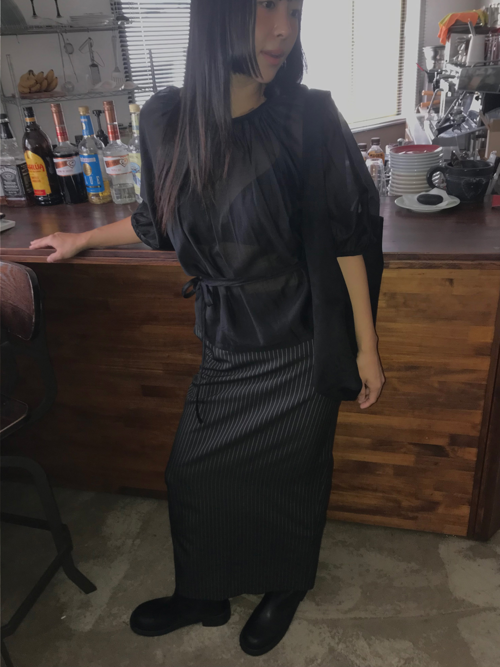 바지 모델 착용 이미지-S1L30