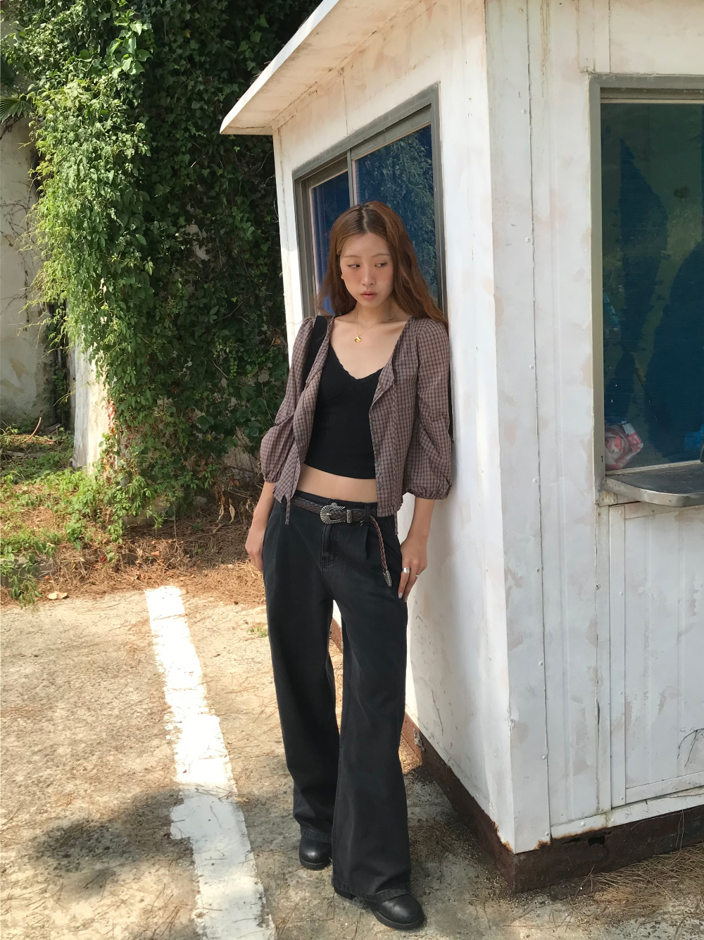 블라우스 모델 착용 이미지-S1L38