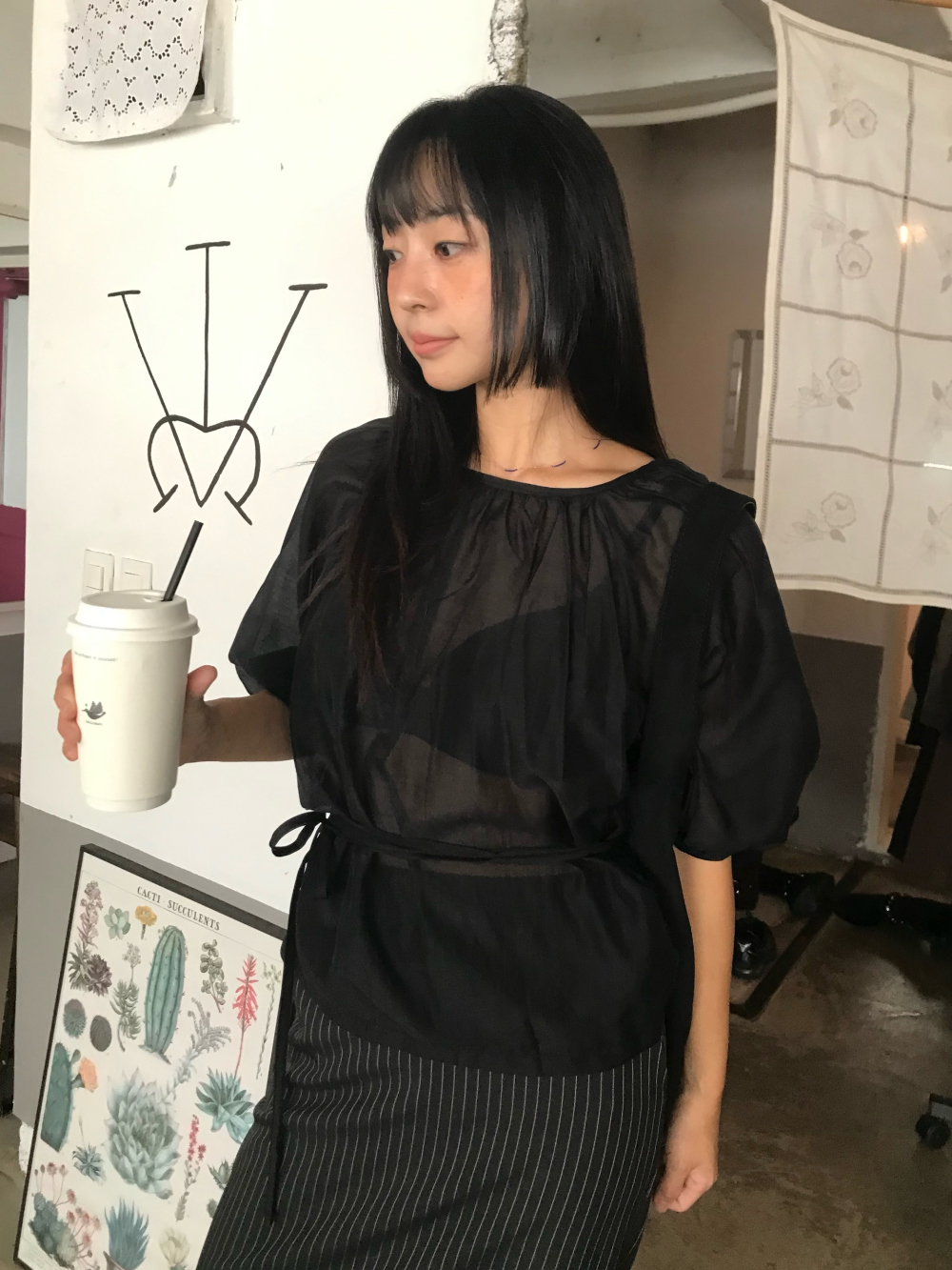 바지 모델 착용 이미지-S1L35