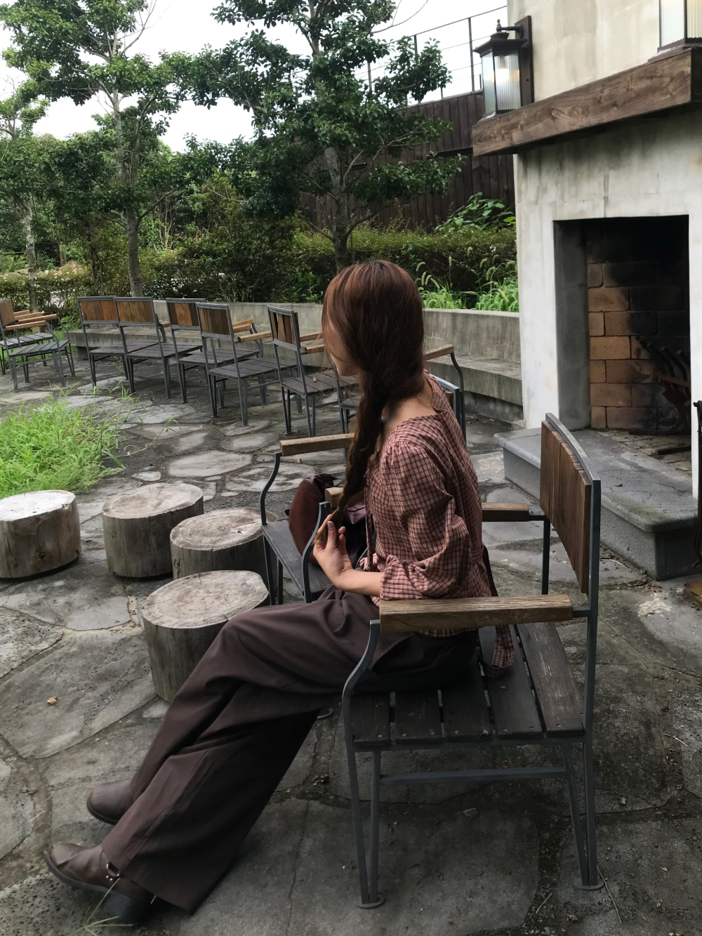 블라우스 모델 착용 이미지-S1L32