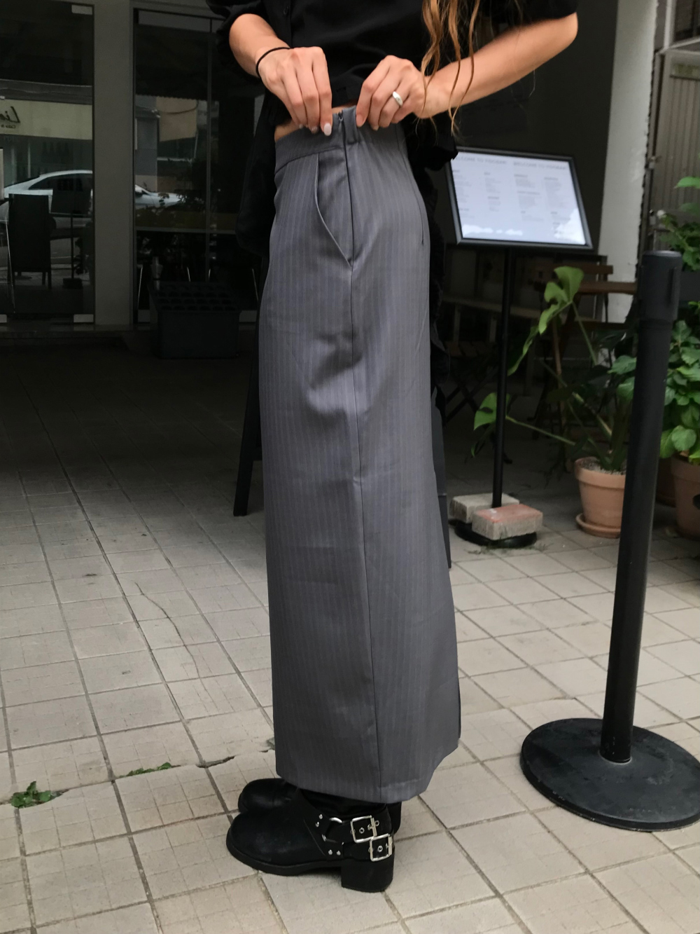 바지 모델 착용 이미지-S1L41