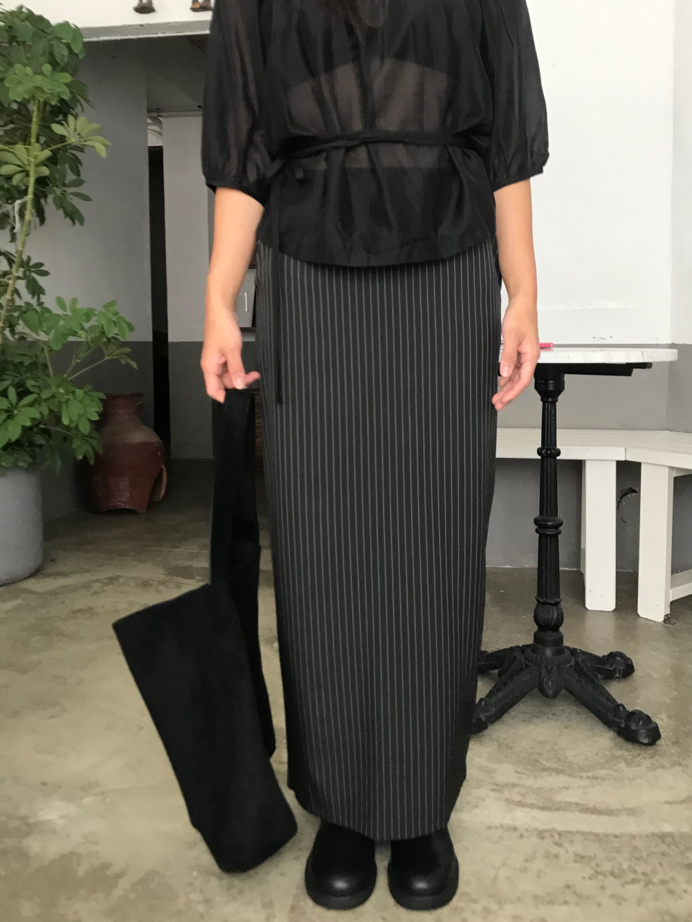 바지 모델 착용 이미지-S1L27