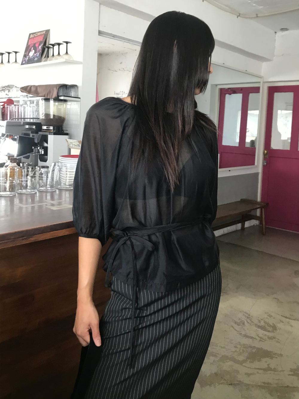 바지 모델 착용 이미지-S1L32