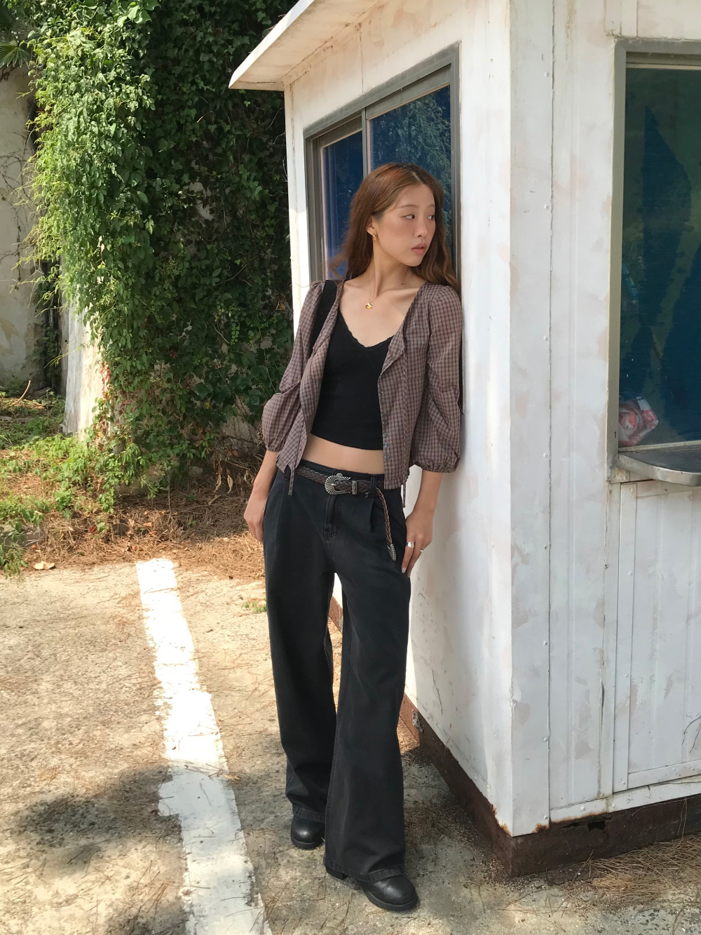 블라우스 모델 착용 이미지-S1L39