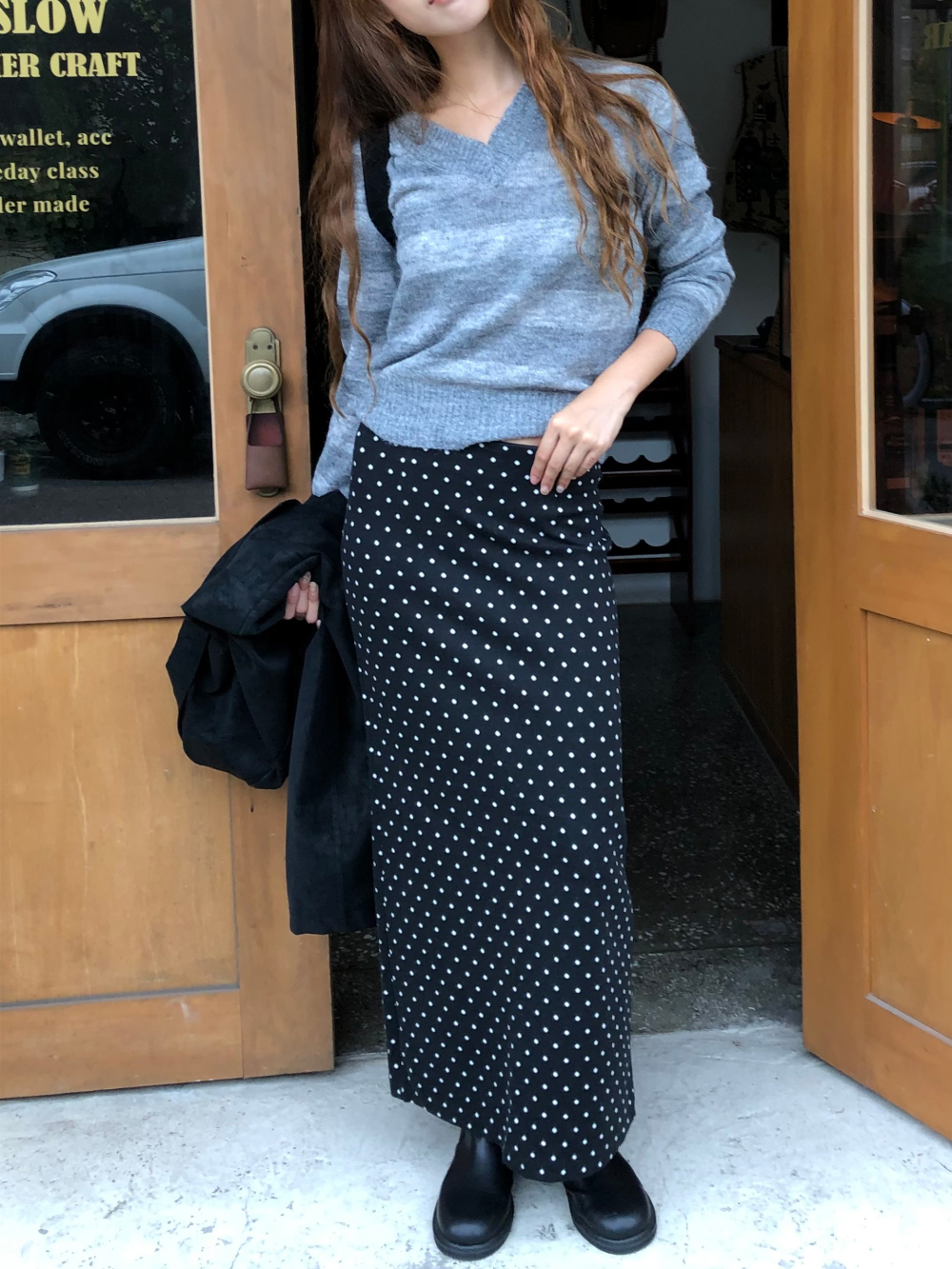 긴팔 티셔츠 모델 착용 이미지-S1L43