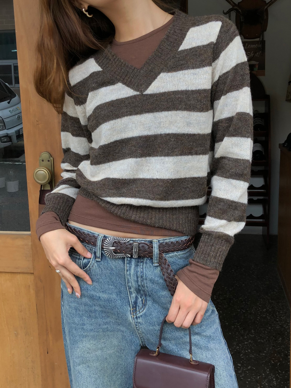 긴팔 티셔츠 모델 착용 이미지-S1L29