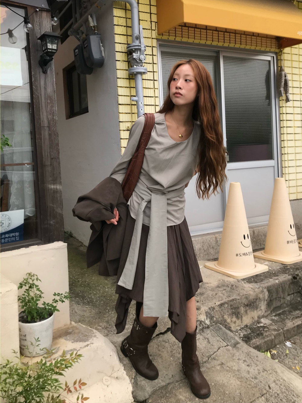 드레스 모델 착용 이미지-S1L18