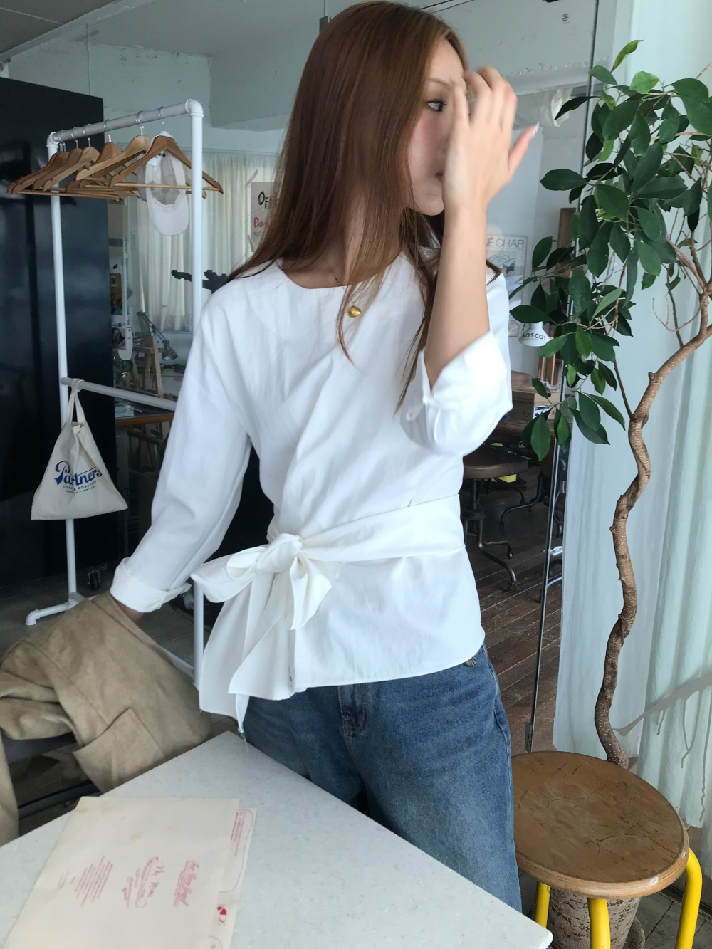 드레스 모델 착용 이미지-S1L37