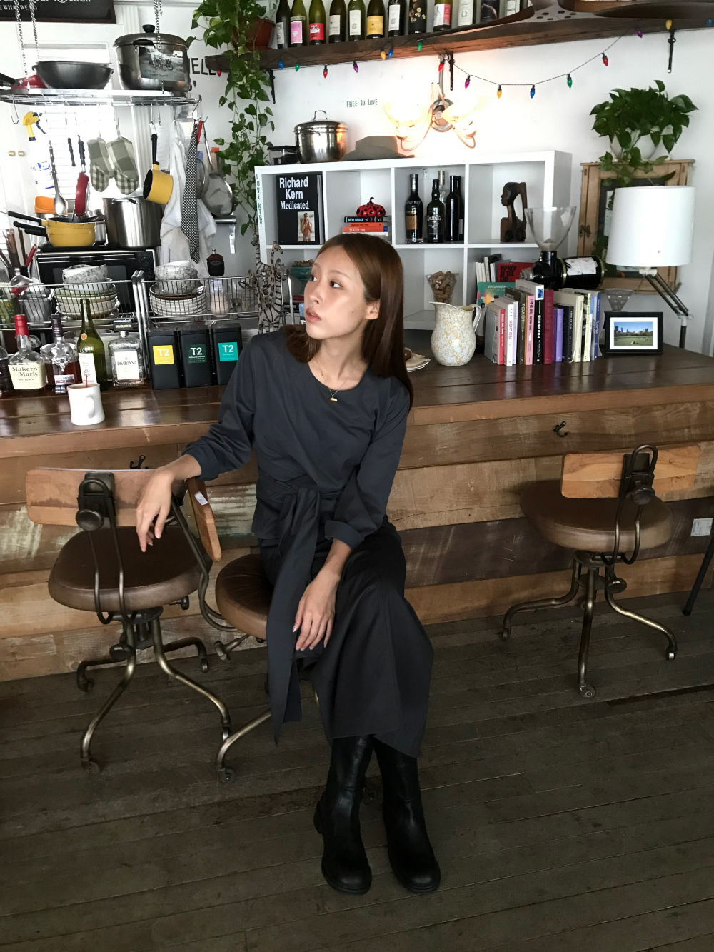 드레스 모델 착용 이미지-S1L17