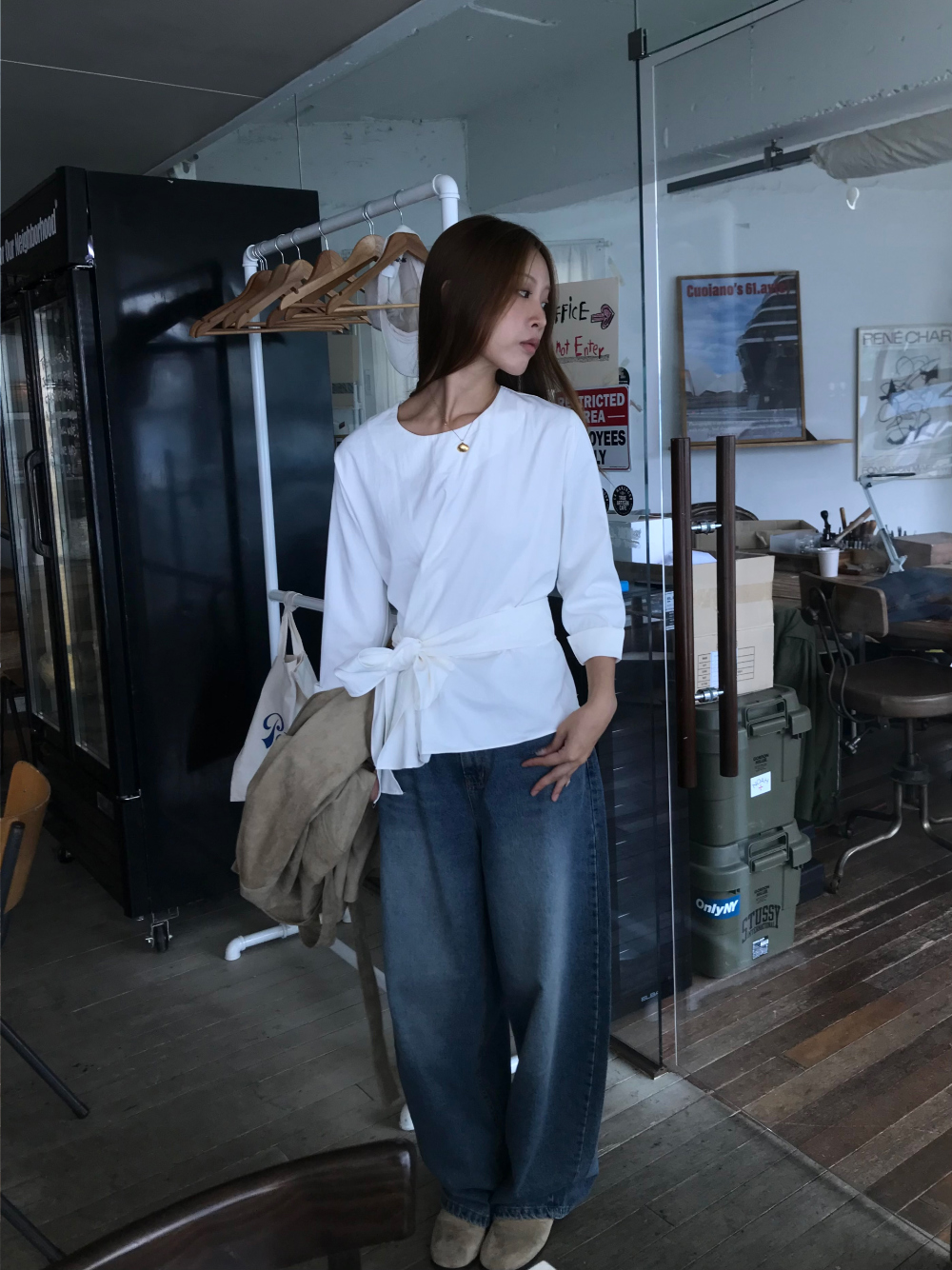 드레스 모델 착용 이미지-S1L40