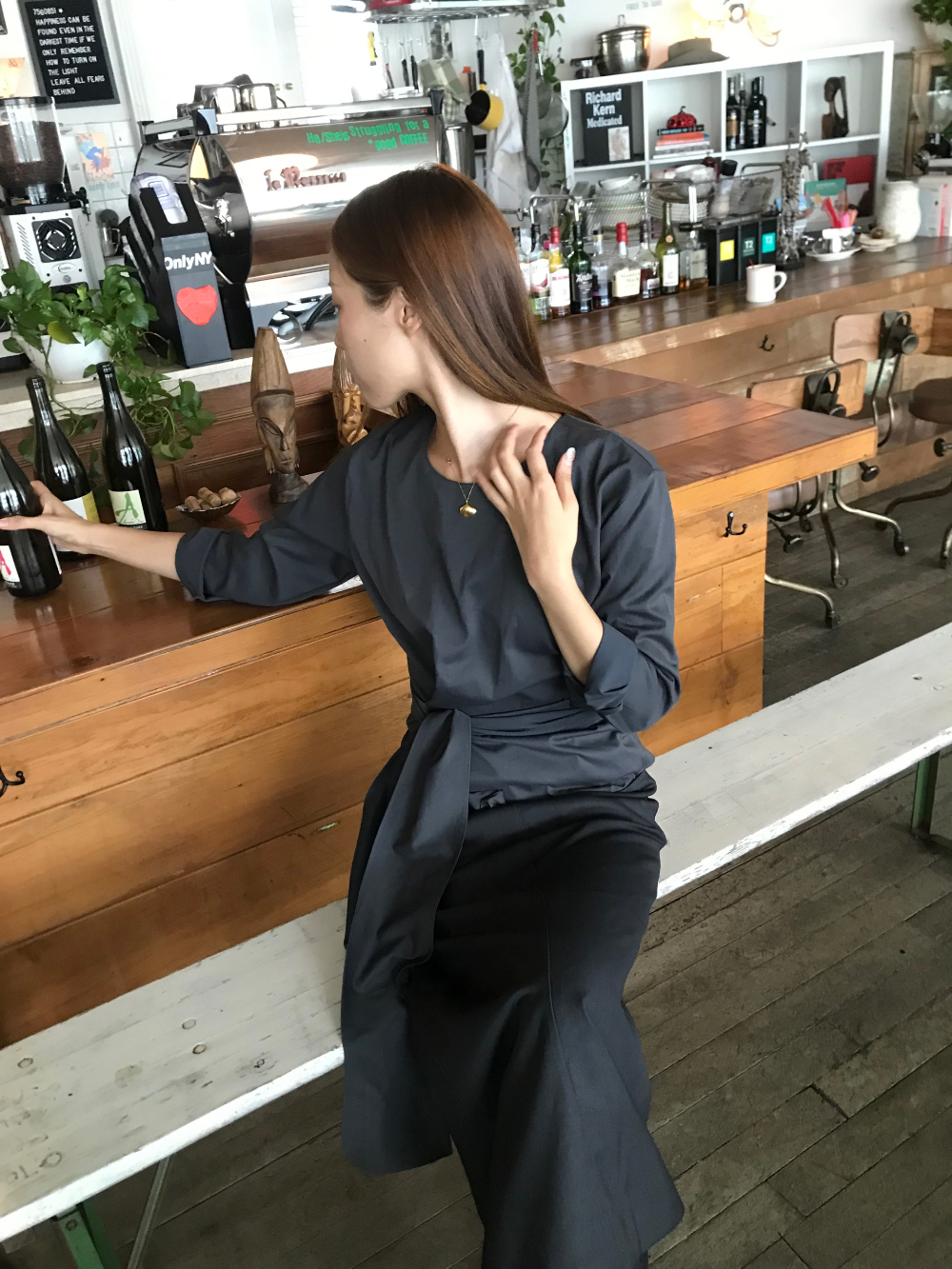 드레스 모델 착용 이미지-S1L34