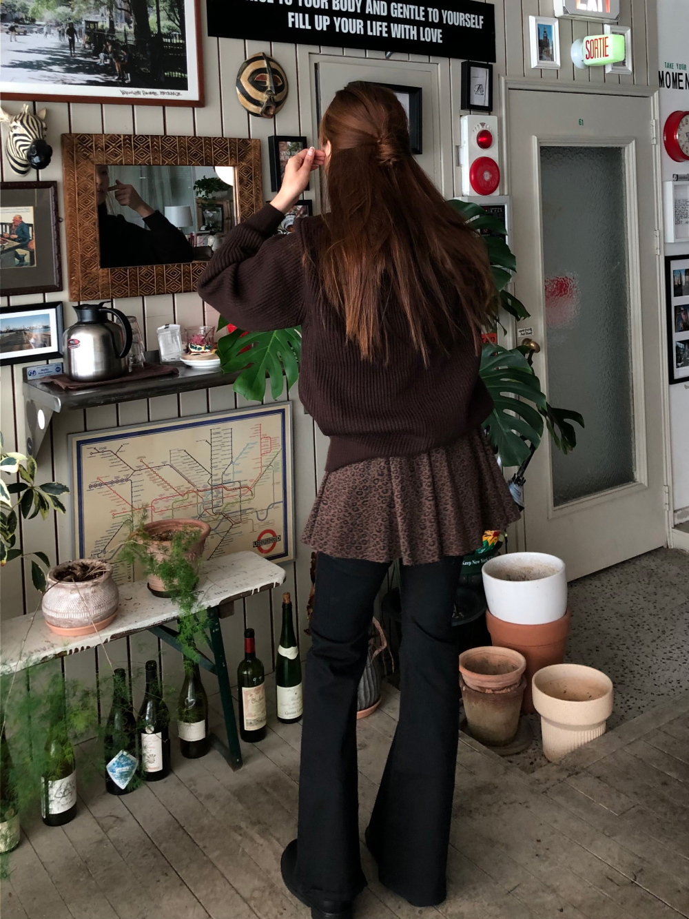 긴팔 티셔츠 모델 착용 이미지-S1L42