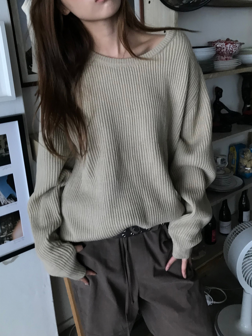 긴팔 티셔츠 모델 착용 이미지-S1L48