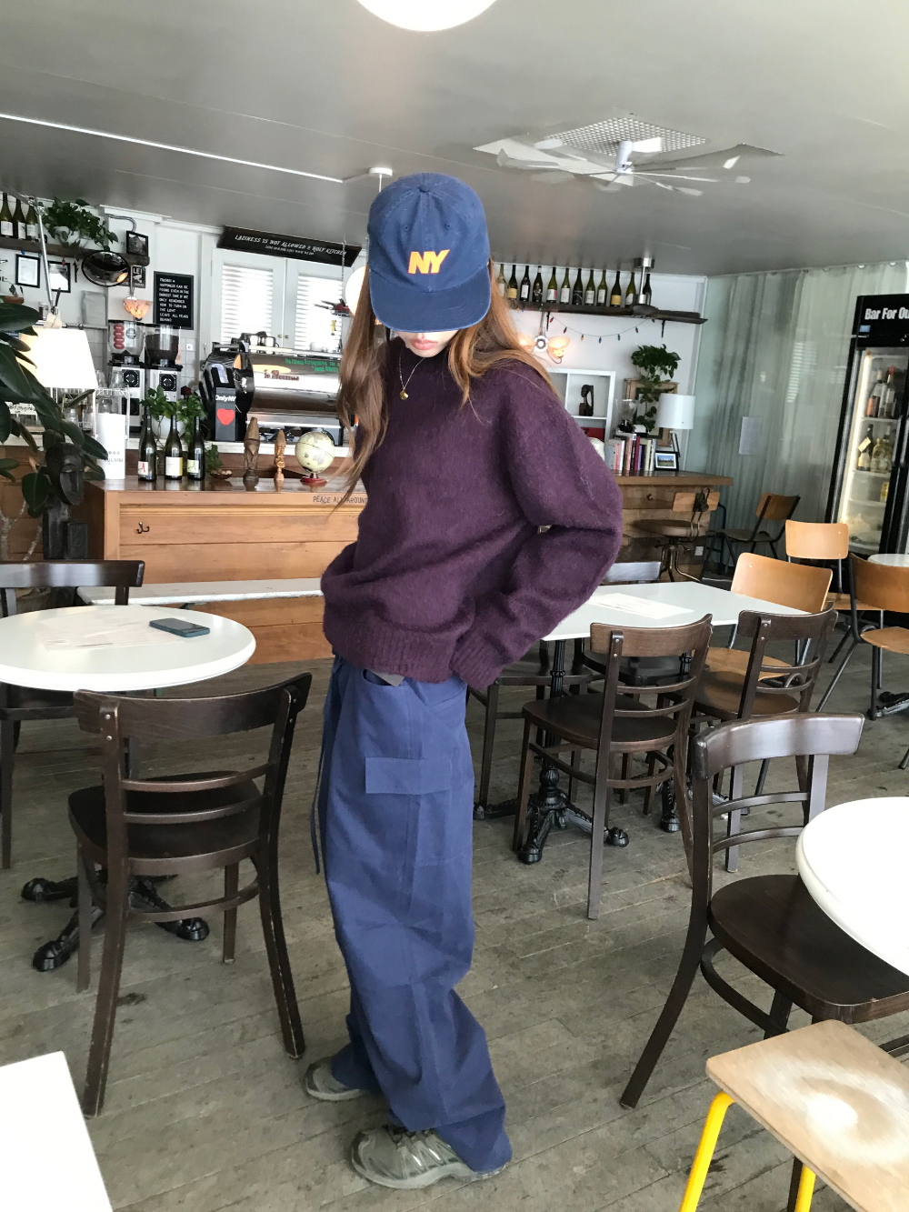 긴팔 티셔츠 모델 착용 이미지-S1L34