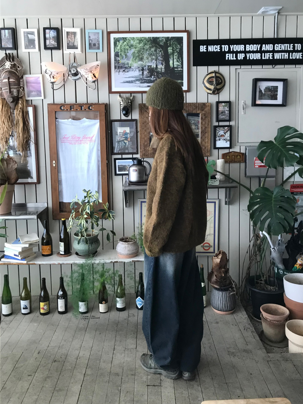 긴팔 티셔츠 모델 착용 이미지-S1L27